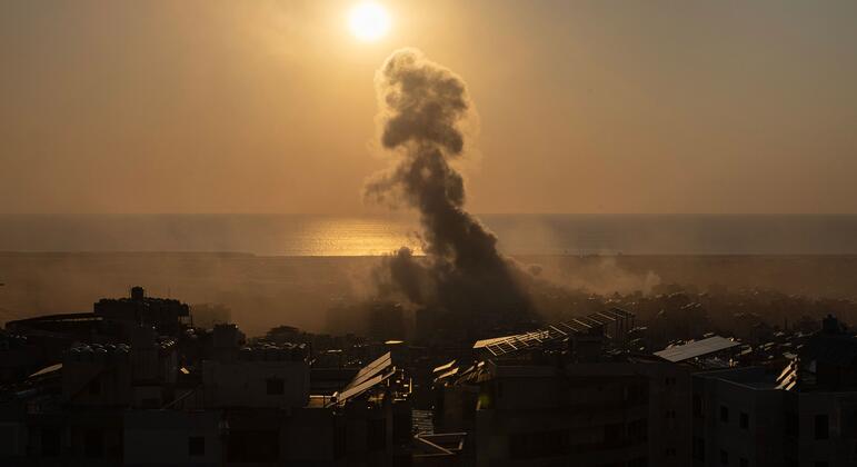 MIDDLE EAST LIVE 17 March: Crisis impact ripples across region